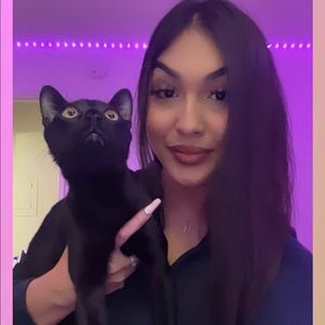 Meet your Posher, Jasmine